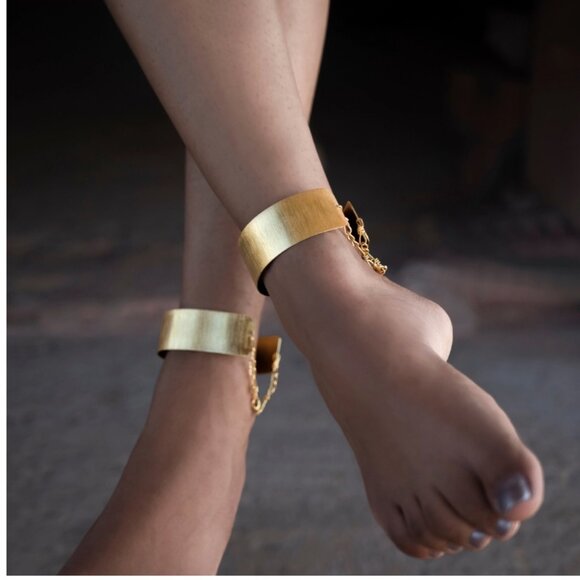 18K Gold Plated Brass Greek Goddess Boho Ankle Cuffs w/ Chains BA3013 - Picture 2 of 4